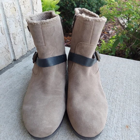 Marc Fisher boots 😃😃😃women's Size 11 - Picture 3 of 9